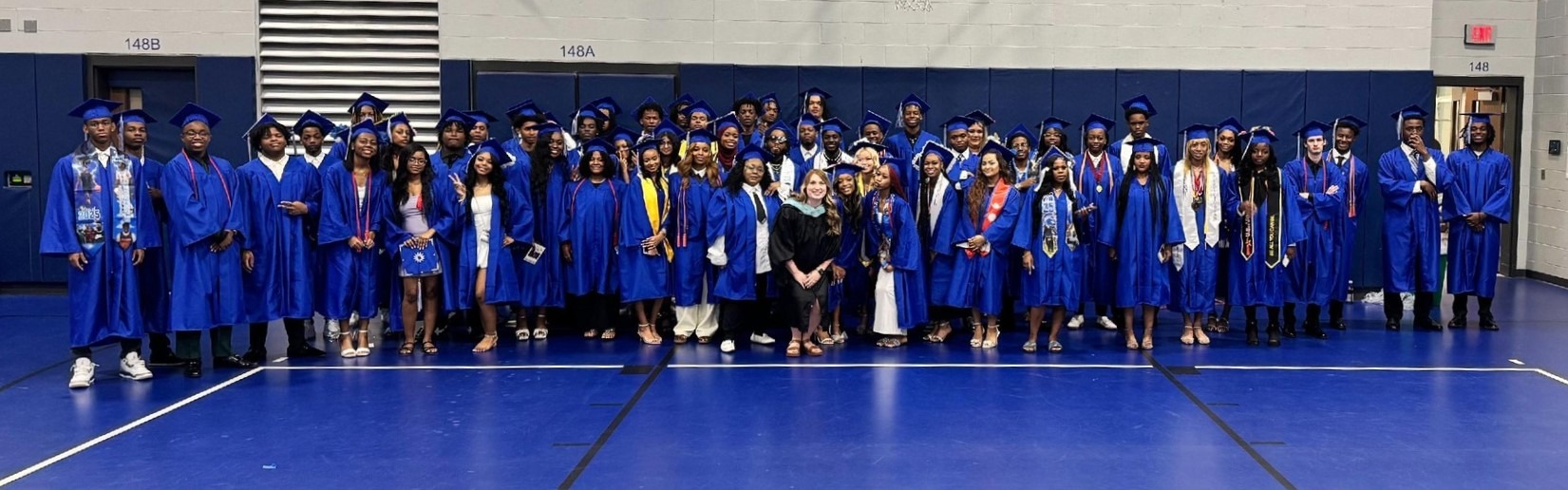 Group Photo - RHLS Graduating Class of 2025