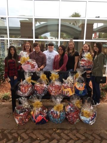 Science Club and FCCLA donate to NICU