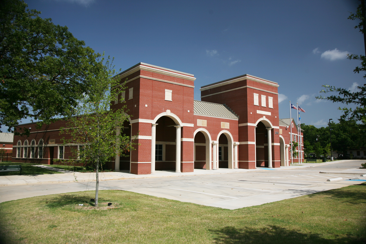 Photo of Thomas R Bonner Elementary School in Tyler Texas