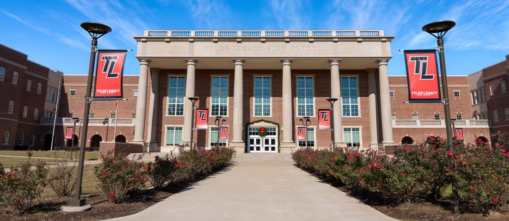 Tyler Legacy exterior with Christmas decorations