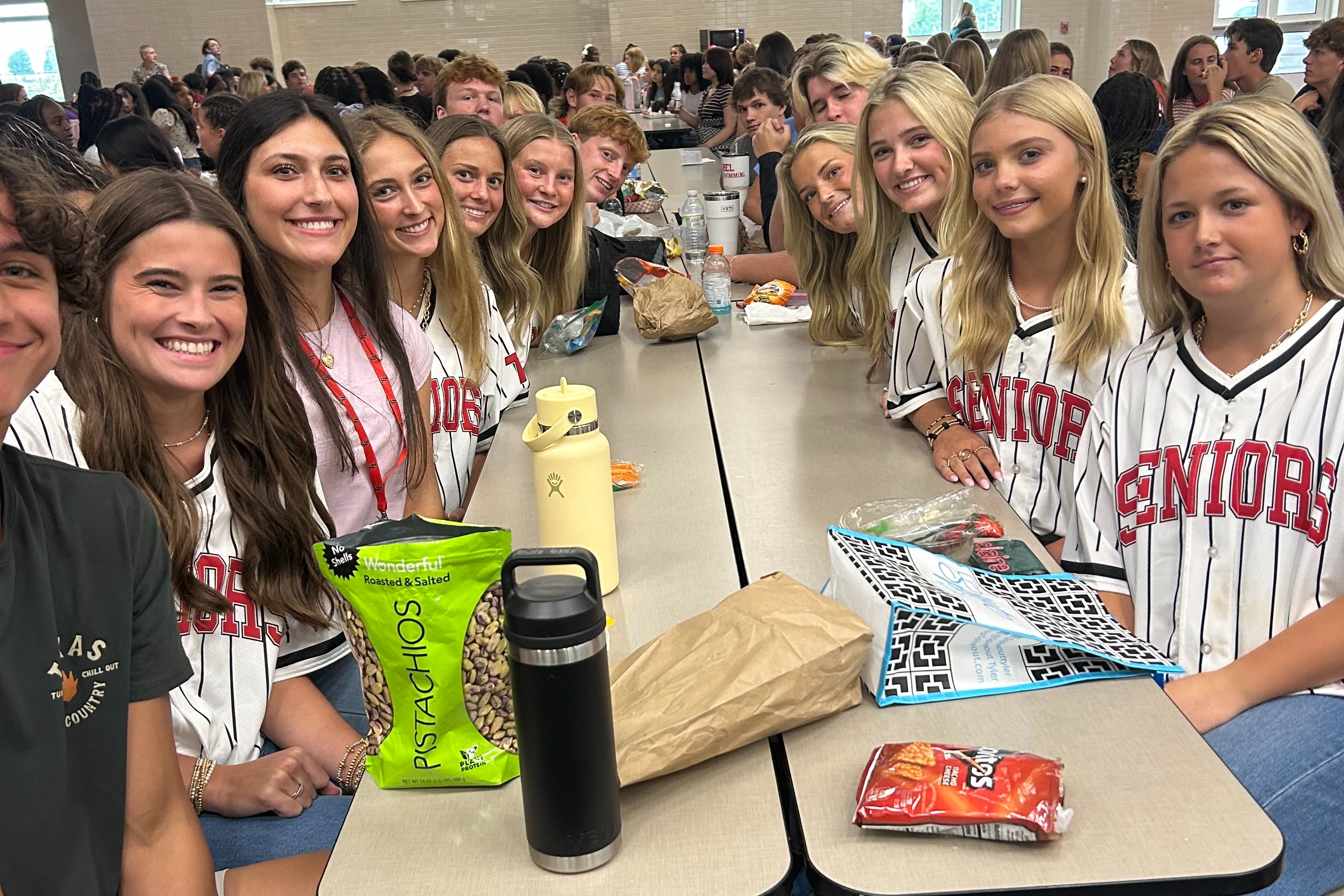 Tyler Legacy students eating lunch