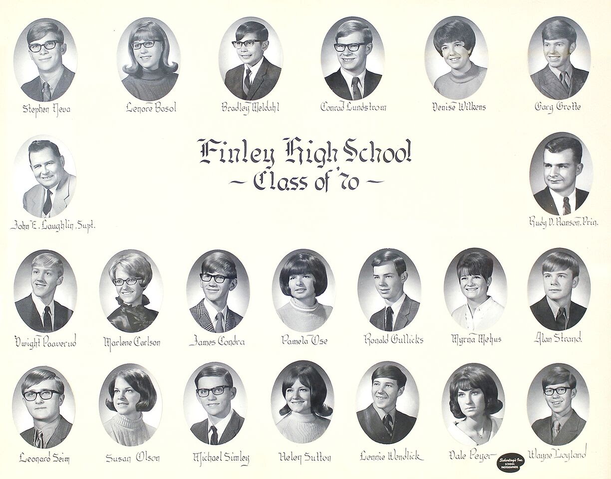 Finley and Sharon High School Graduating Classes