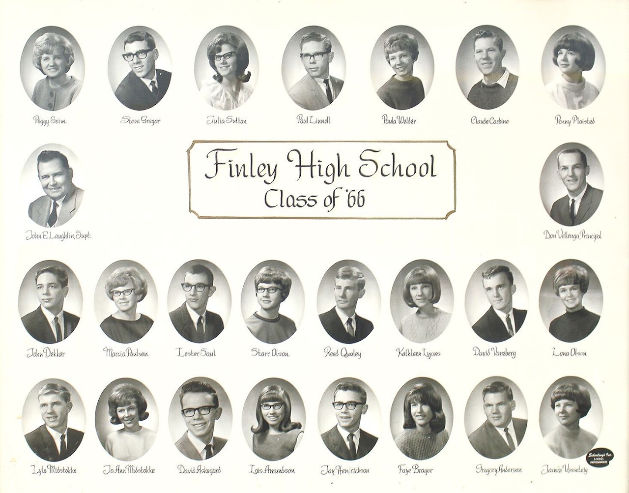 Finley and Sharon High School Graduating Classes