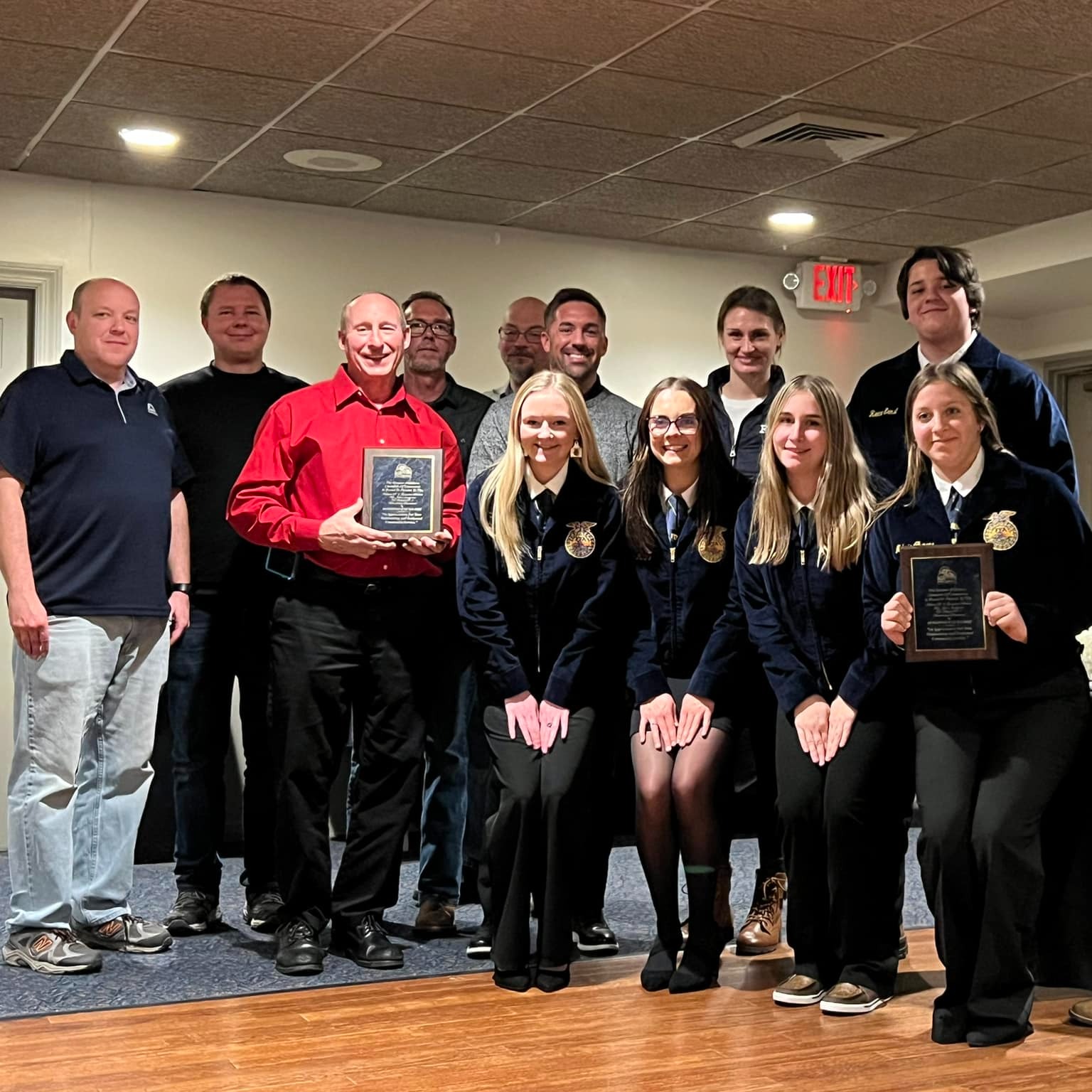 Maintenance and FFA honored at the Chamber of Commerce Meeting Volunteers of the Year