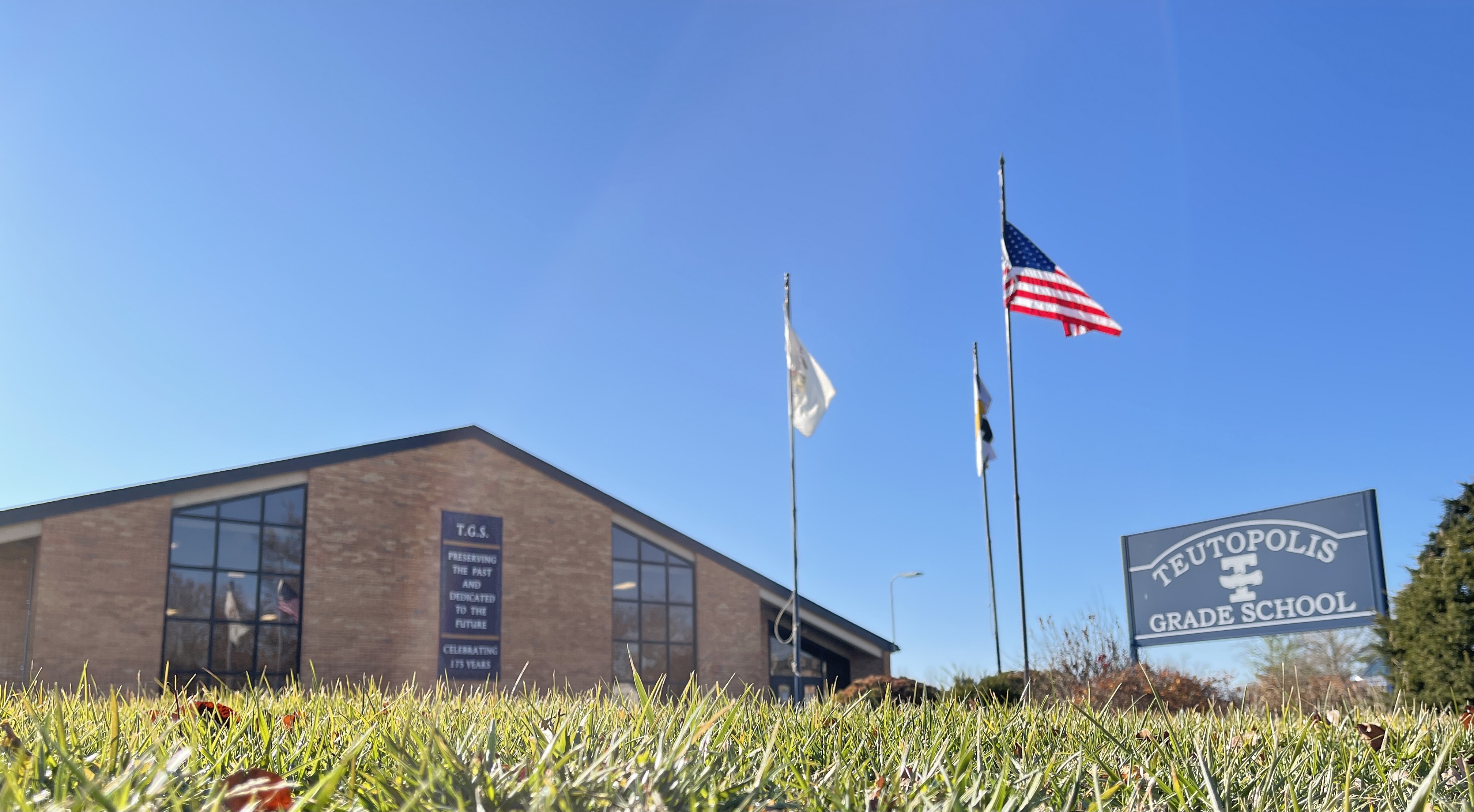 Teutopolis Grade School