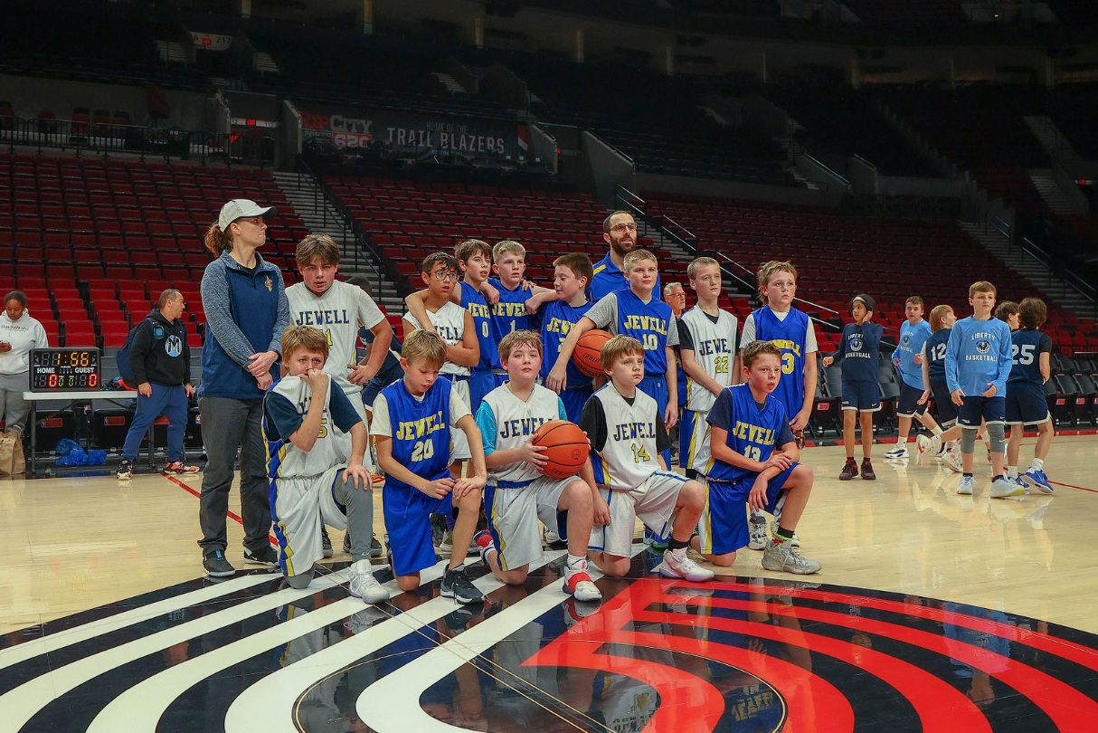Basketball team photo.
