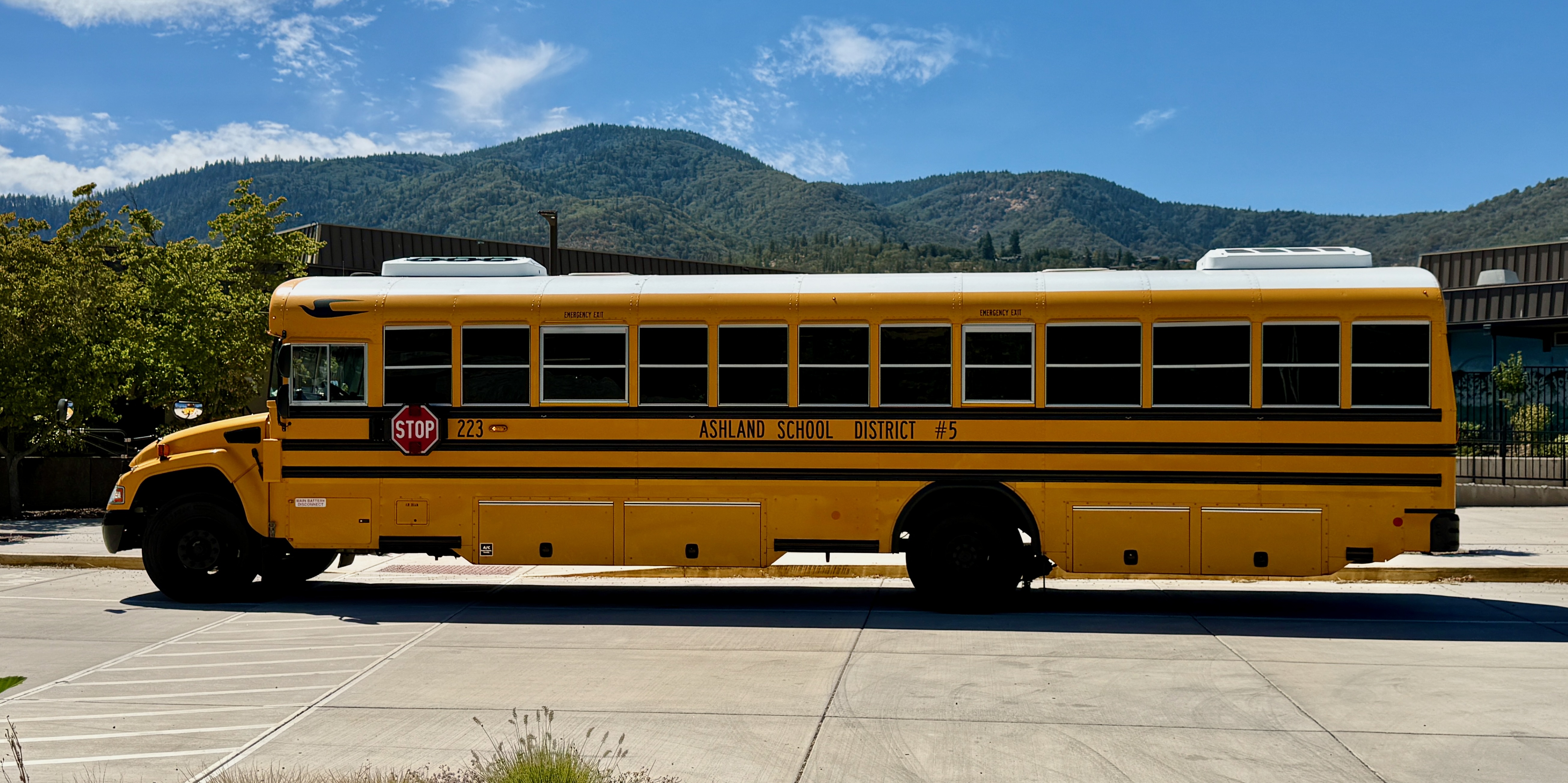 Bus at Helman