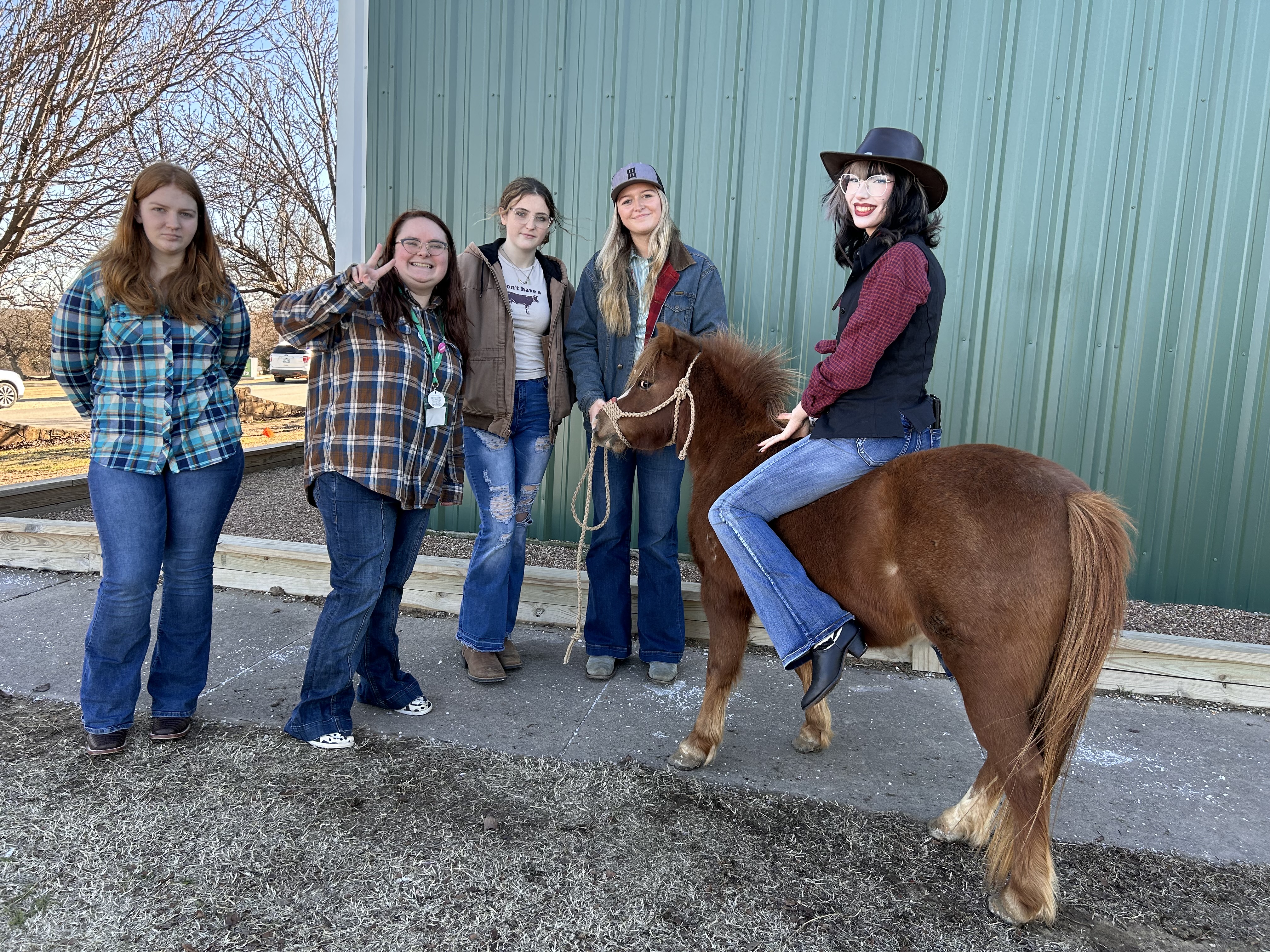Whippet Weekly staff yeehawing their way through Western Day for Red Ribbon Week. Pictured from left to right Emma Bruce, Hanna Smith, Maddyson Marson-Compton, Montana Goad, Shooter Montana's pony, and Jadelan Cartwright