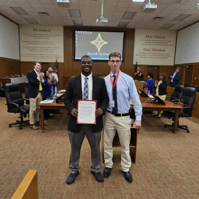 Principal Davenport Receives Commendation Letter 