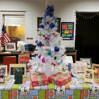 Library Displays and Advertisements A showcase of our various displays and advertisements to encourage reading among our students