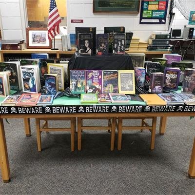 Library Displays and Advertisements A showcase of our various displays and advertisements to encourage reading among our students