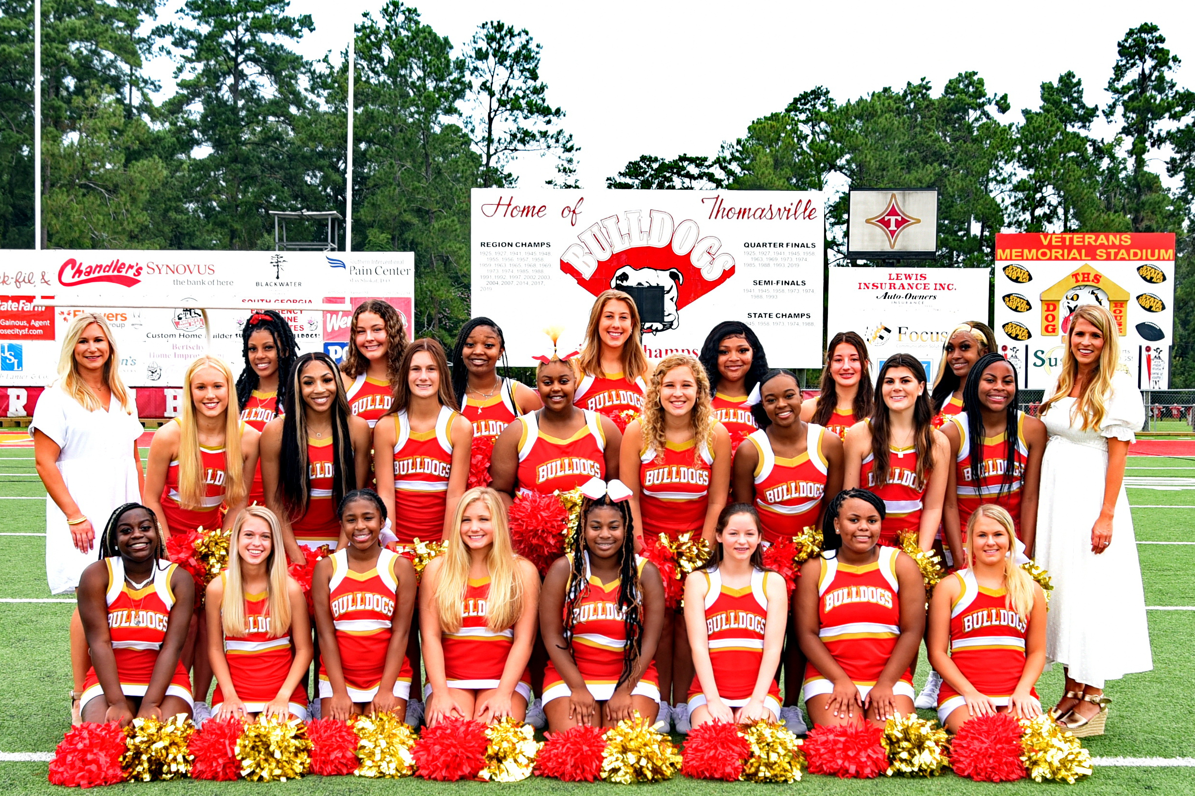 football cheer group