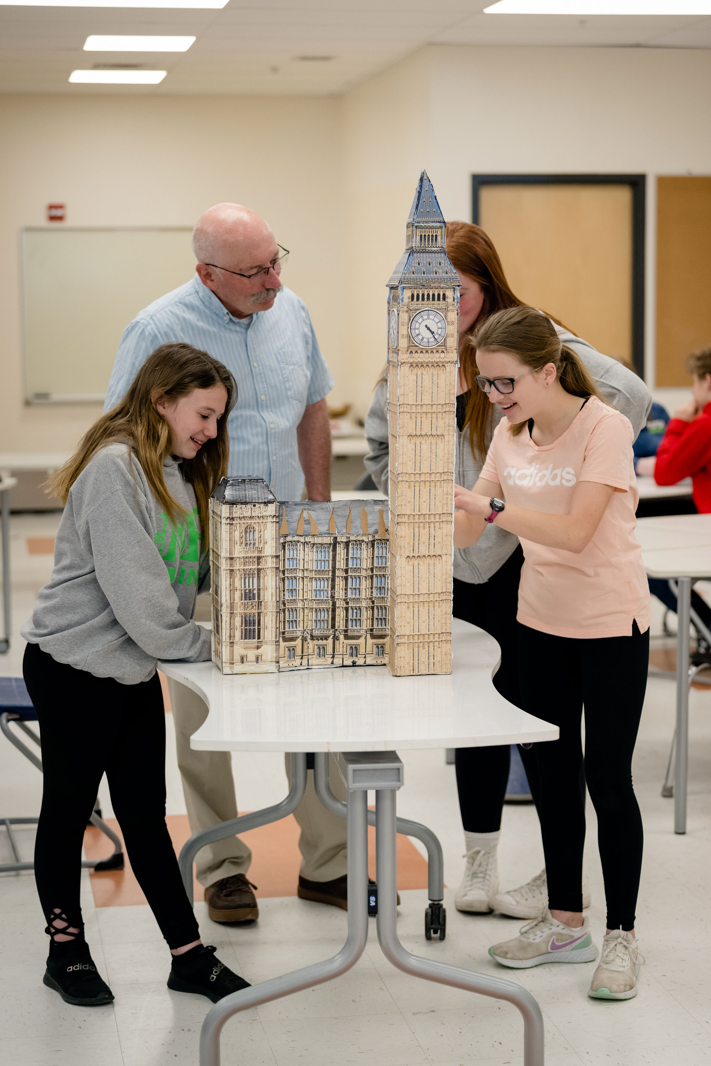 stem students working on Big Ben project