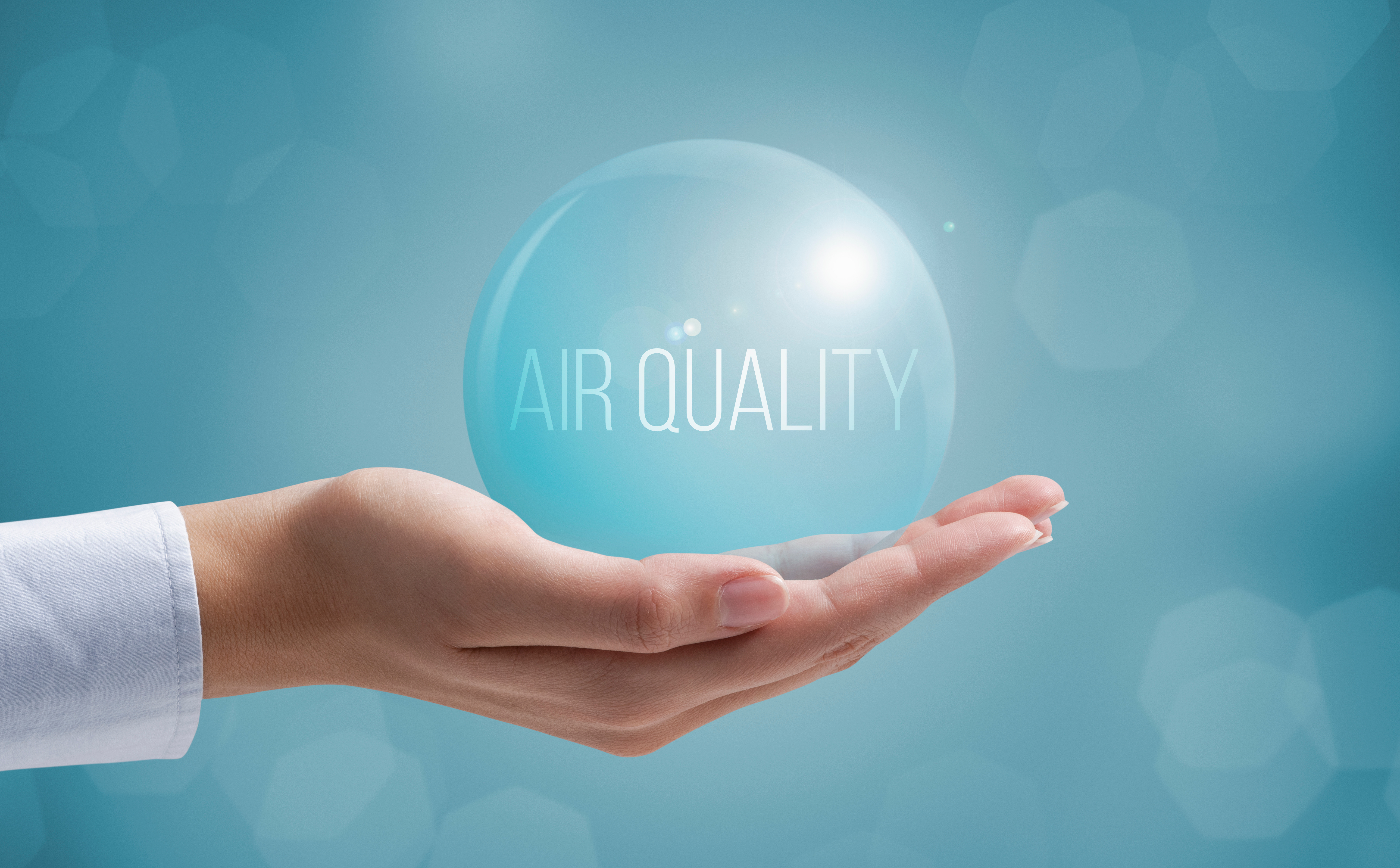 Air-quality- hand with bubble