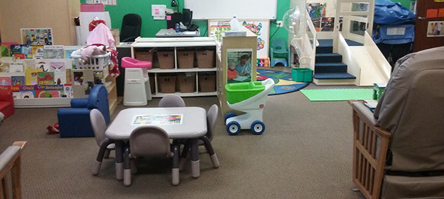 a photo of a classroom for toddlers