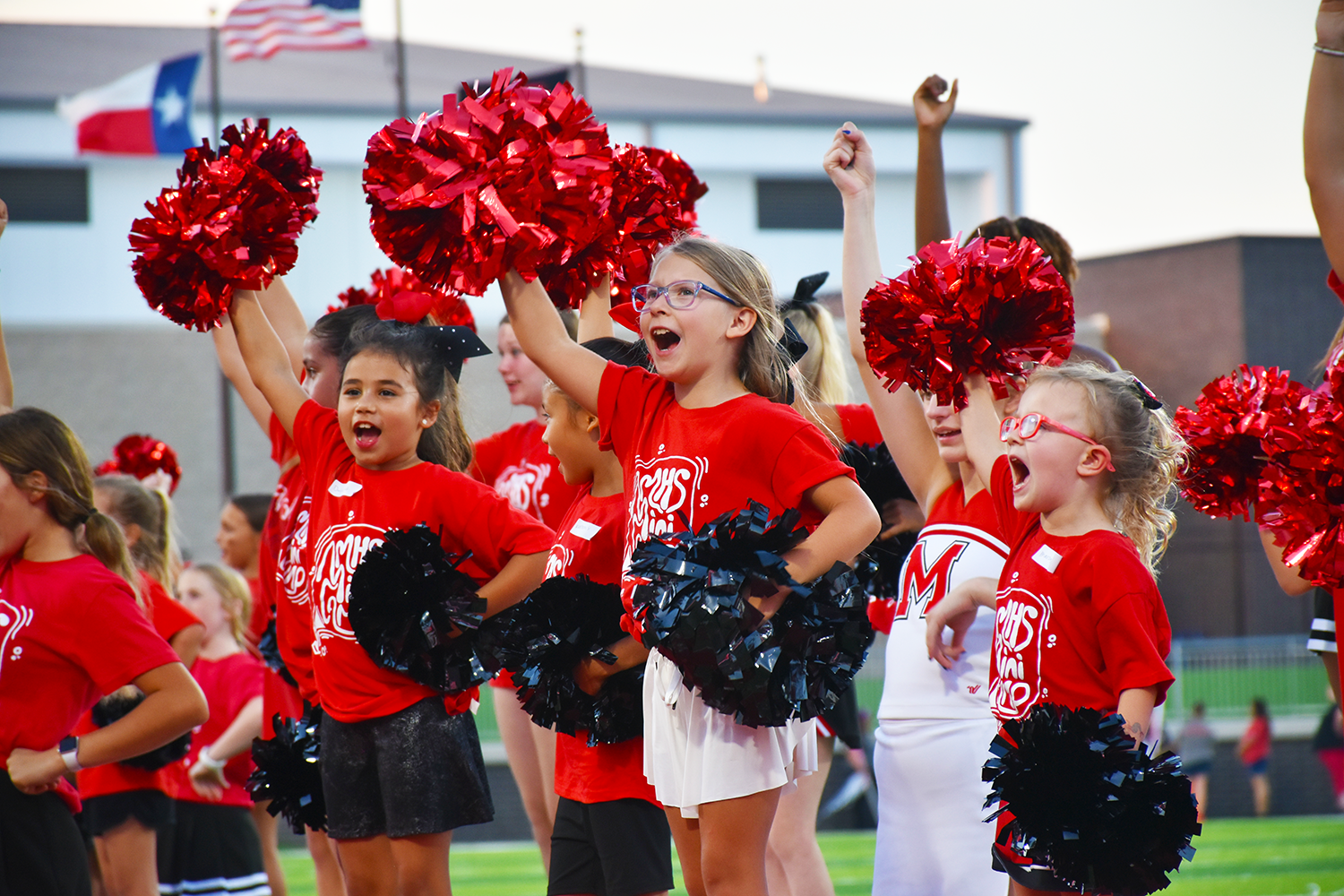 Young Cardinal Cheerleaders