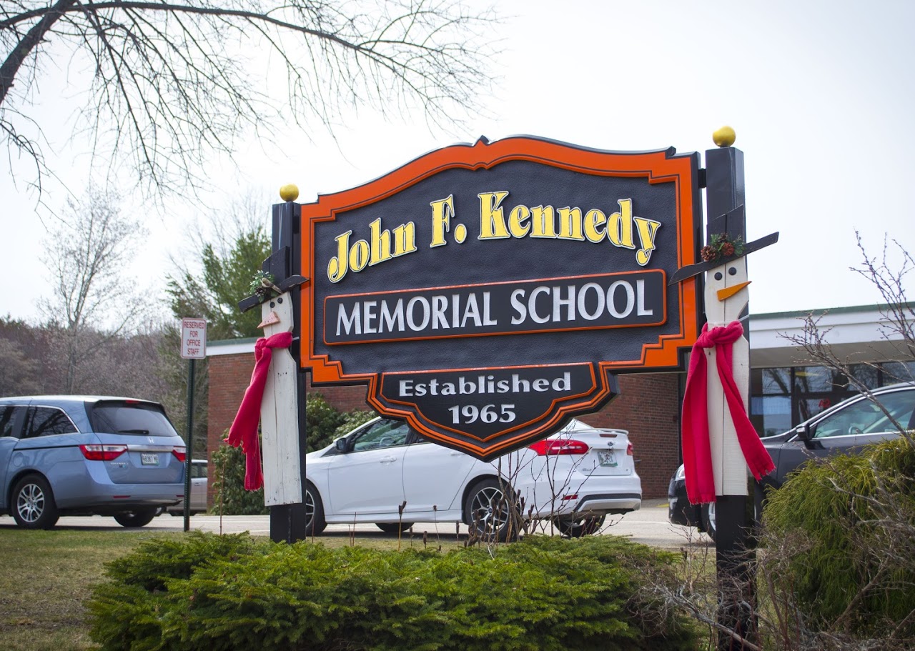 John F Kennedy Memorial School Entrance
