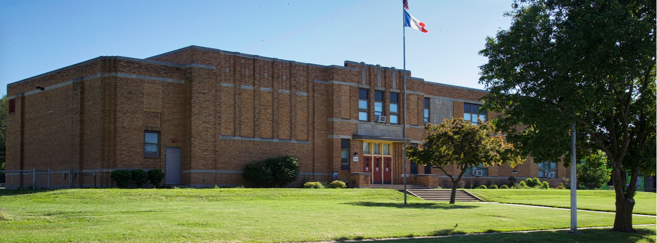 Lincoln Elementary School building 