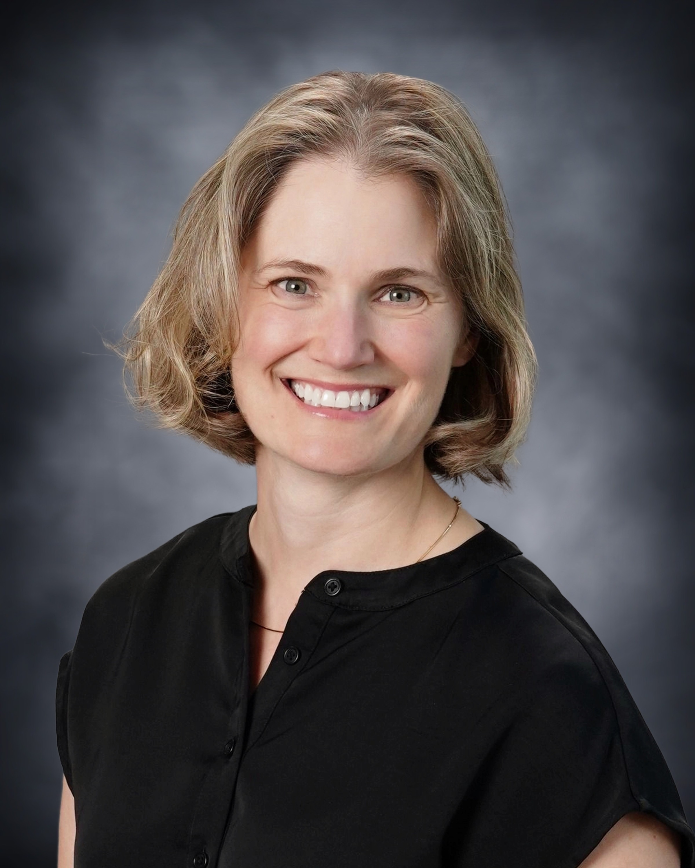 Julie Lundstrom