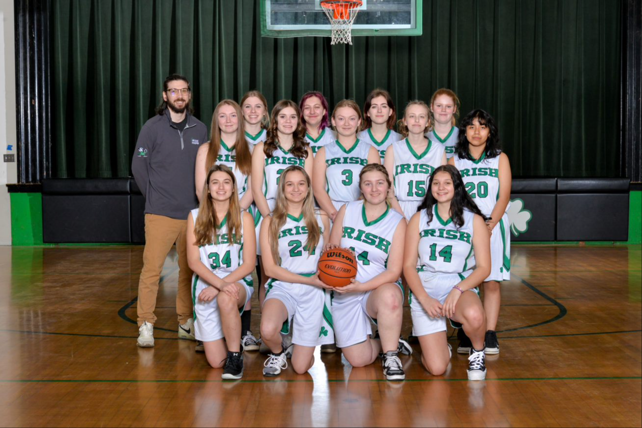 Riddle High School girls basketball team photo.