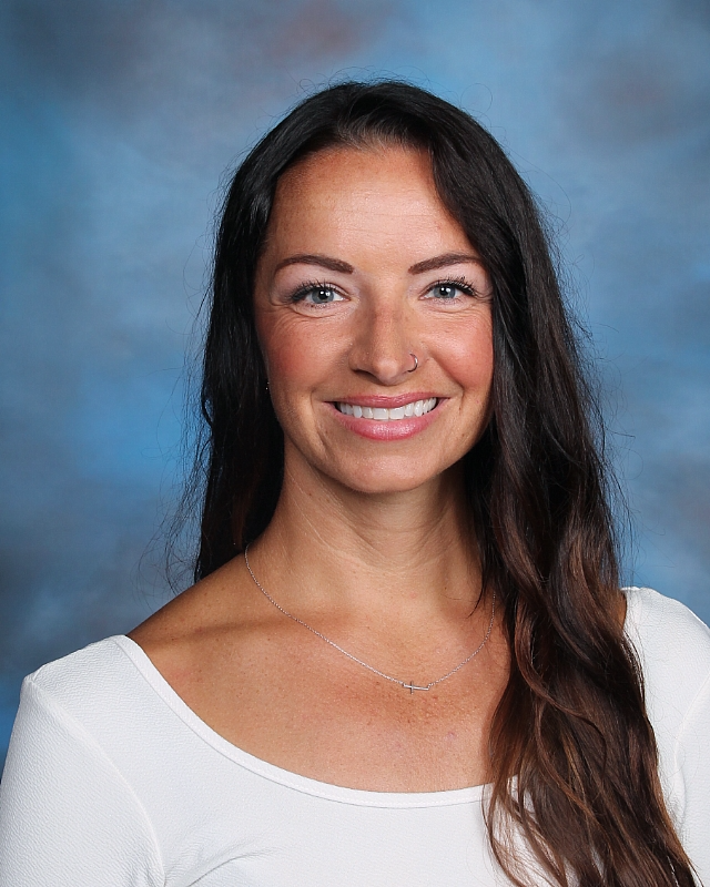 Stephanie Cahlamer headshot