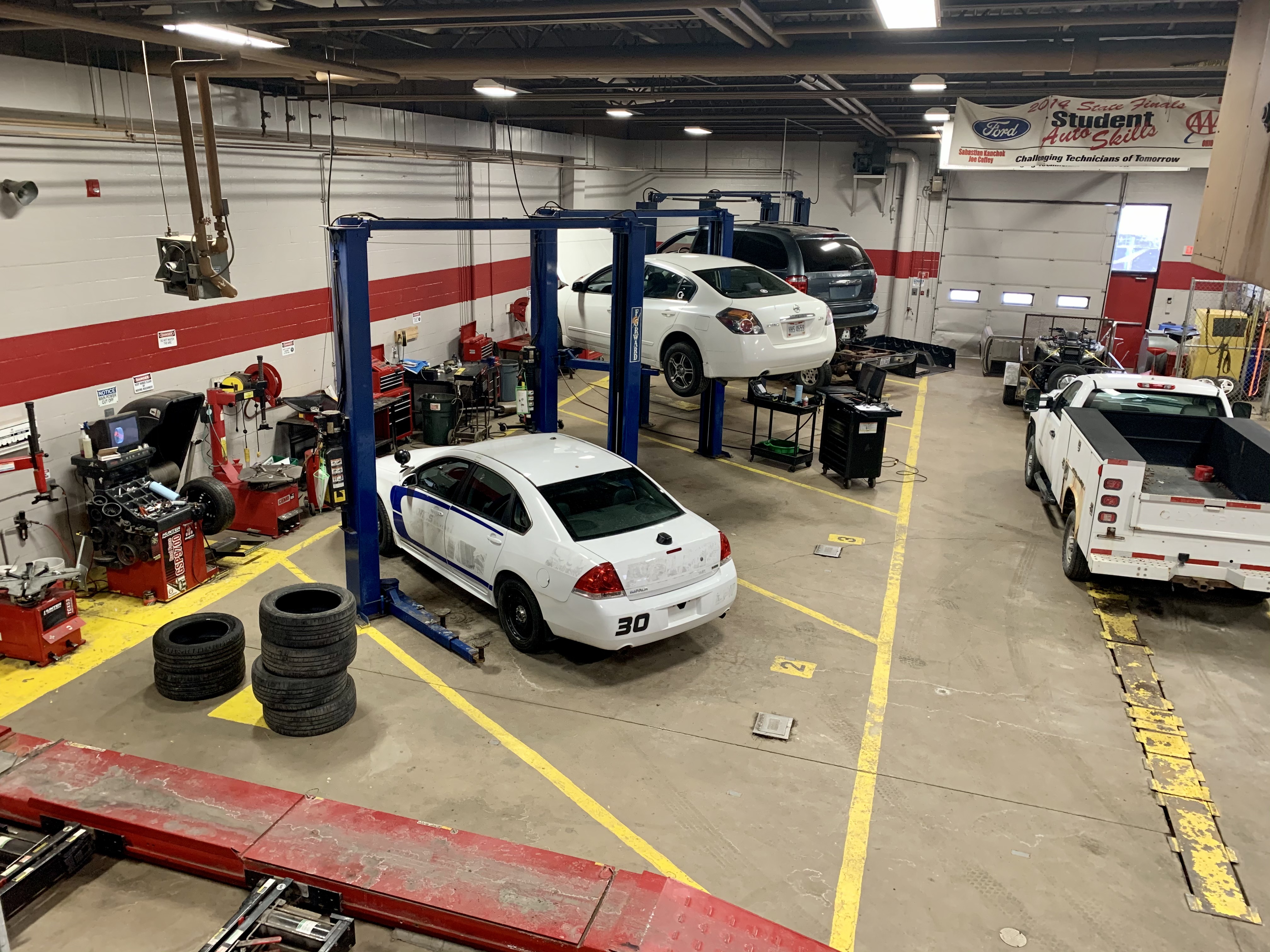 automotive lab