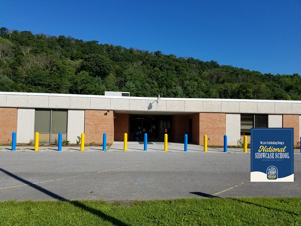 Widmyer Elementary celebrates Capturing Kids’ Hearts Showcase status