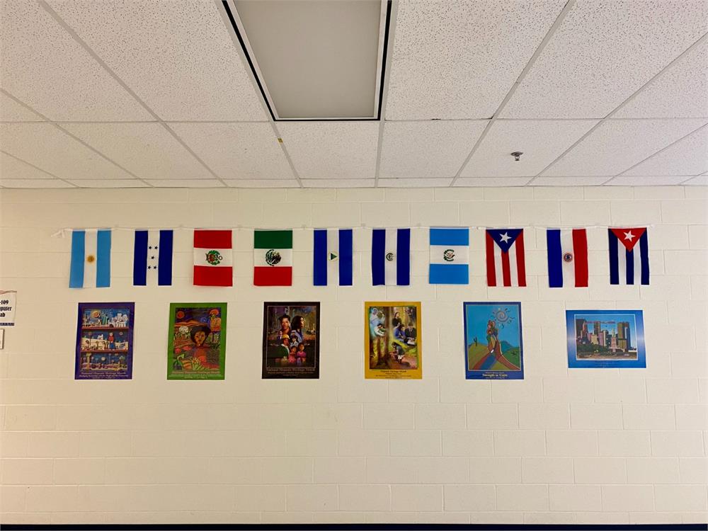 Washington High School honors Hispanic Heritage!