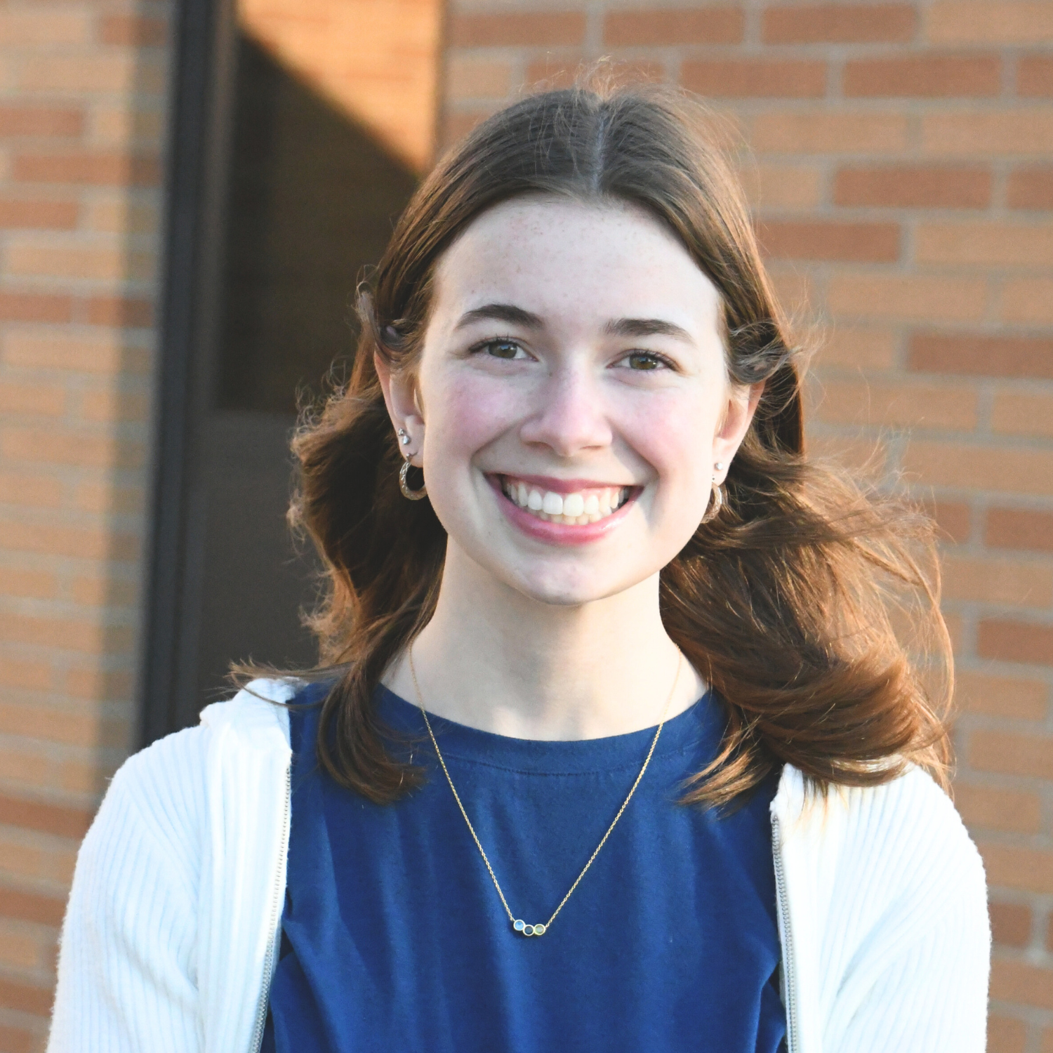 Professional Headshot of Lynsay Smothers