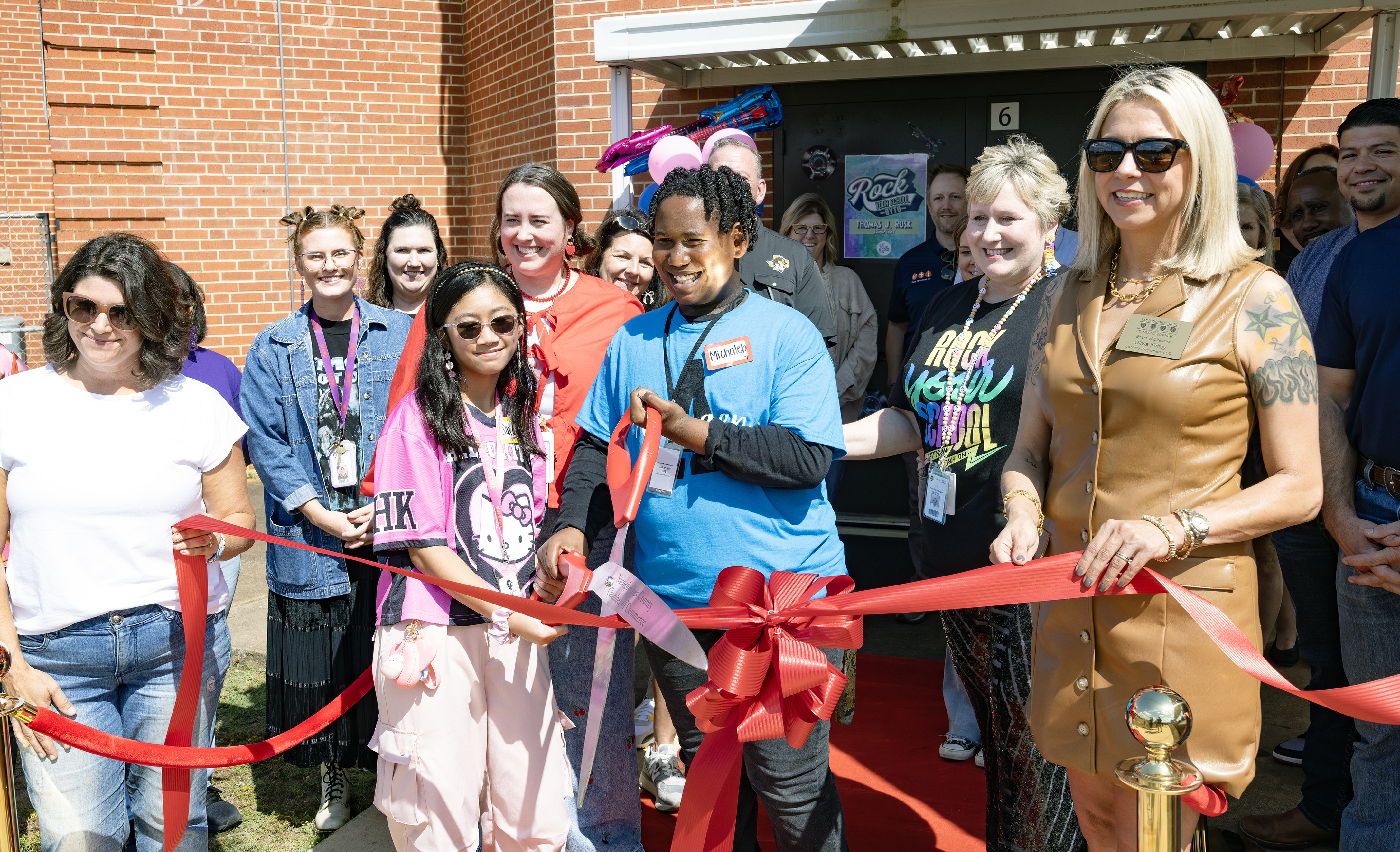 Photo of ribbon cutting