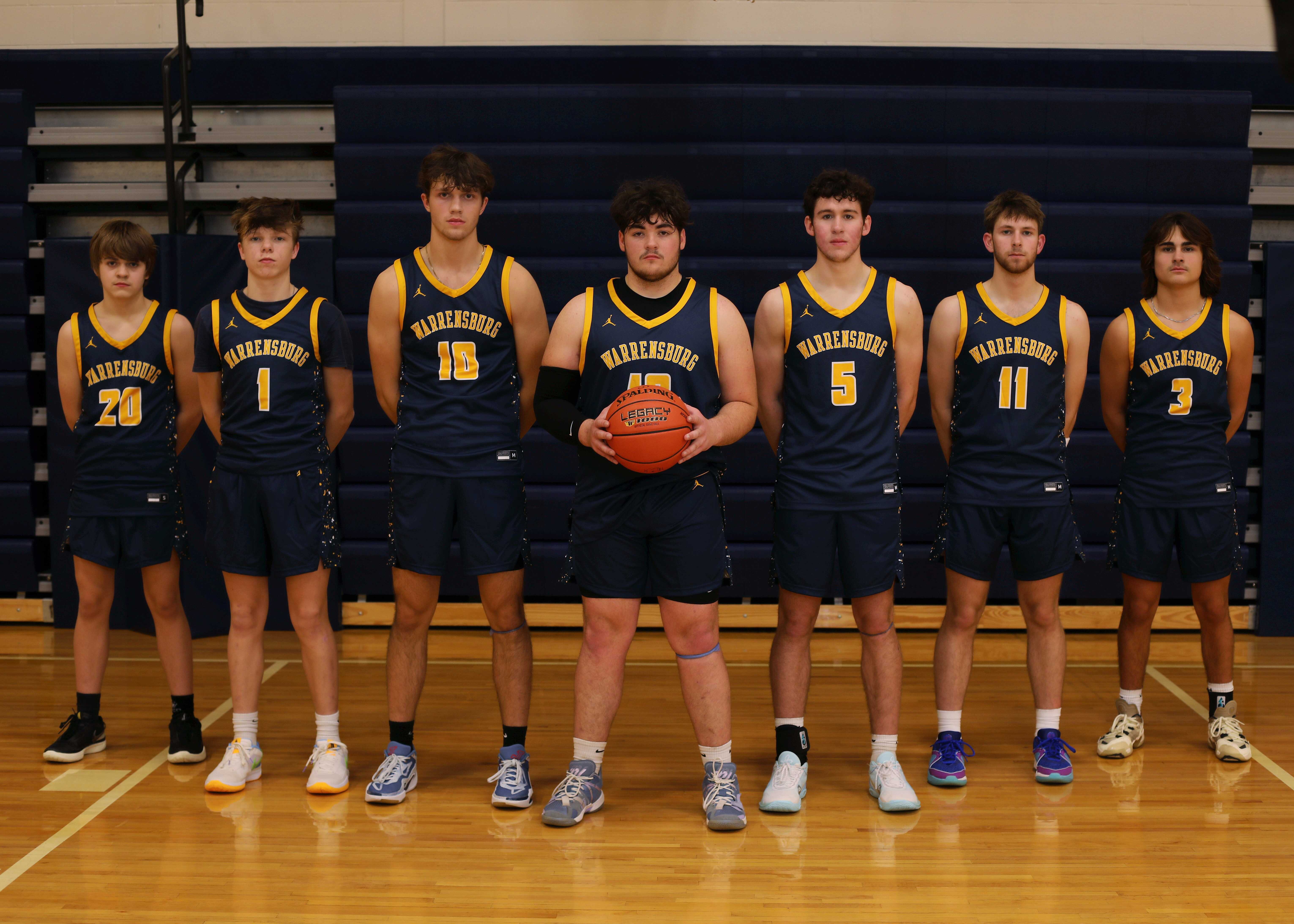 Boys Basketball Team Photo