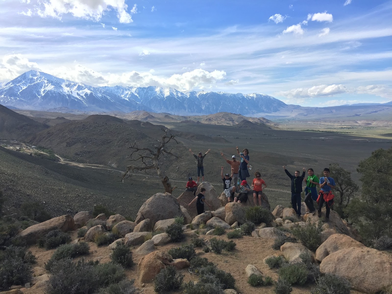 A photo of the hiking team in one of their activities.
