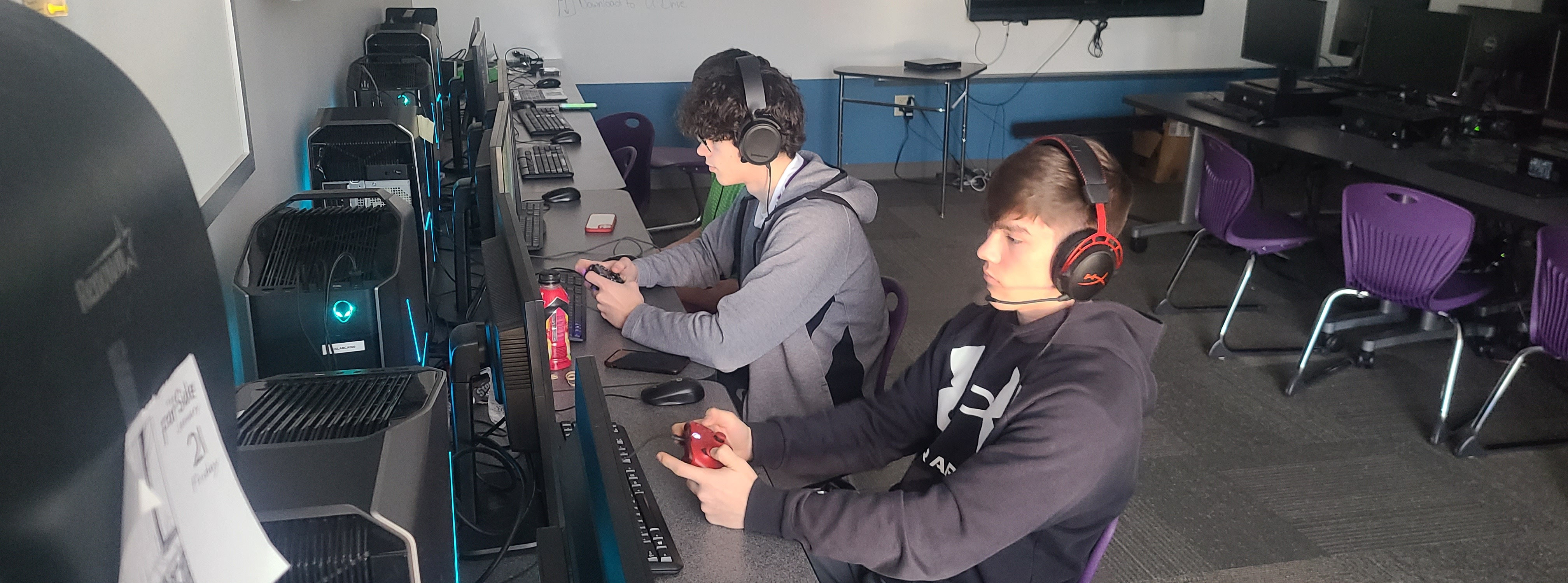 Players playing Fortnite