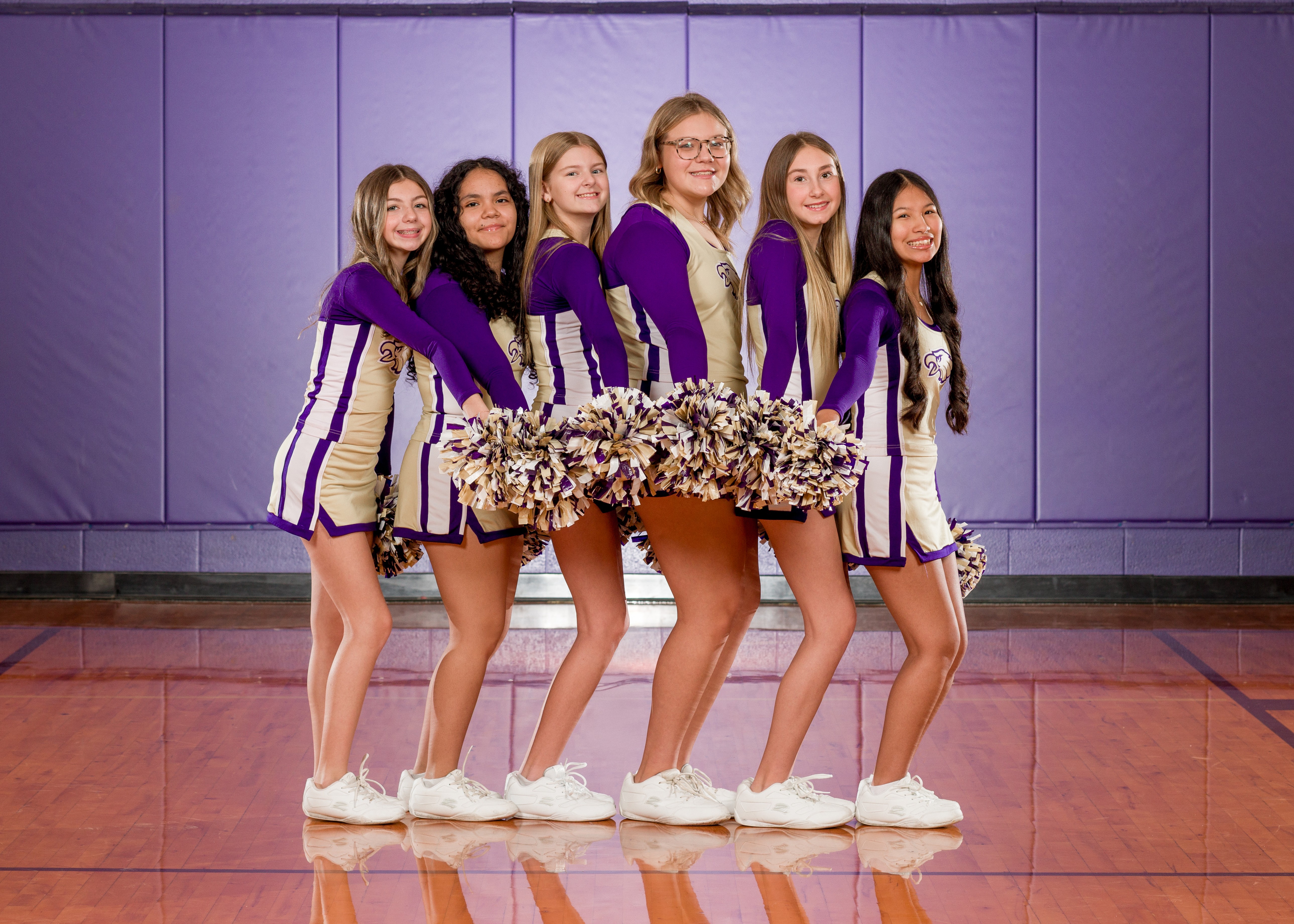8th Grade Cheerleaders