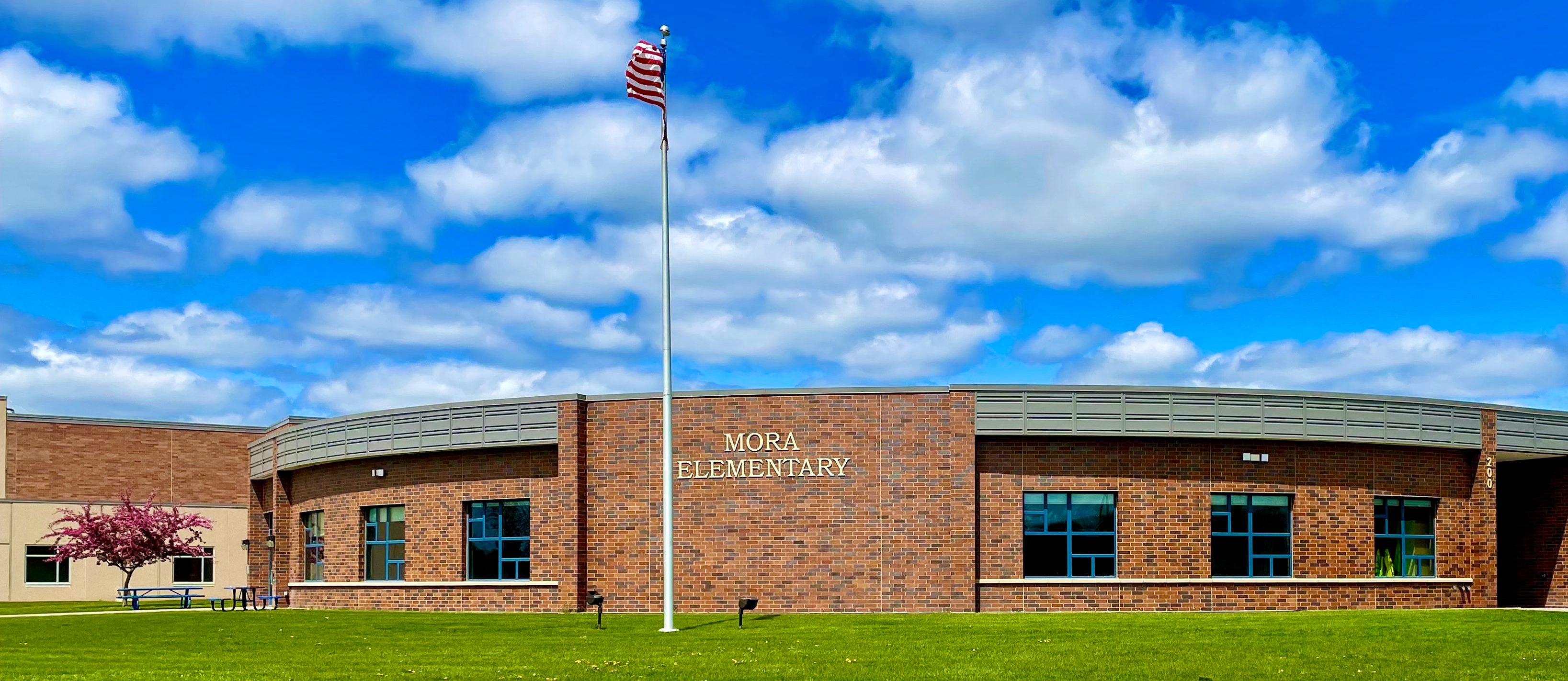 Home | Mora Public Schools