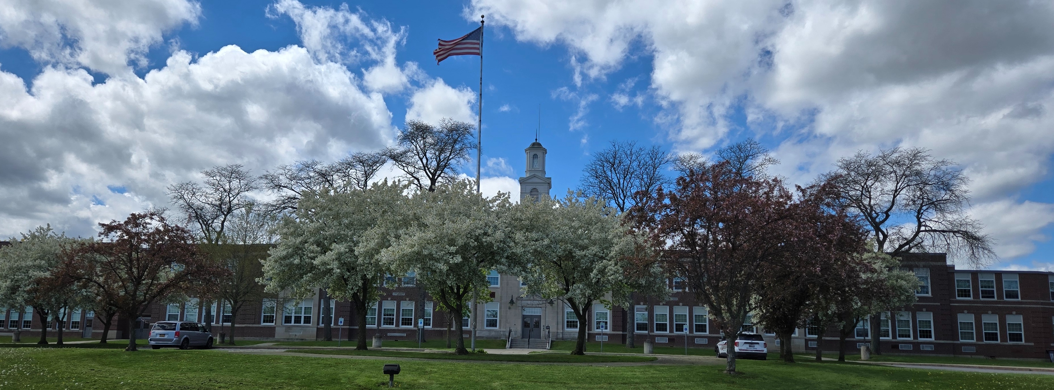 Middle High School in Spring