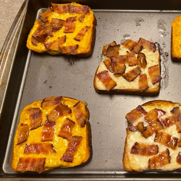 cheesy bacon toast