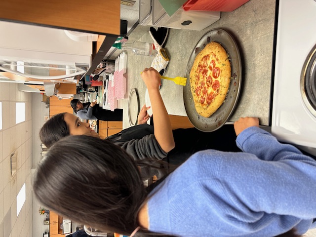 making making pizzapizza