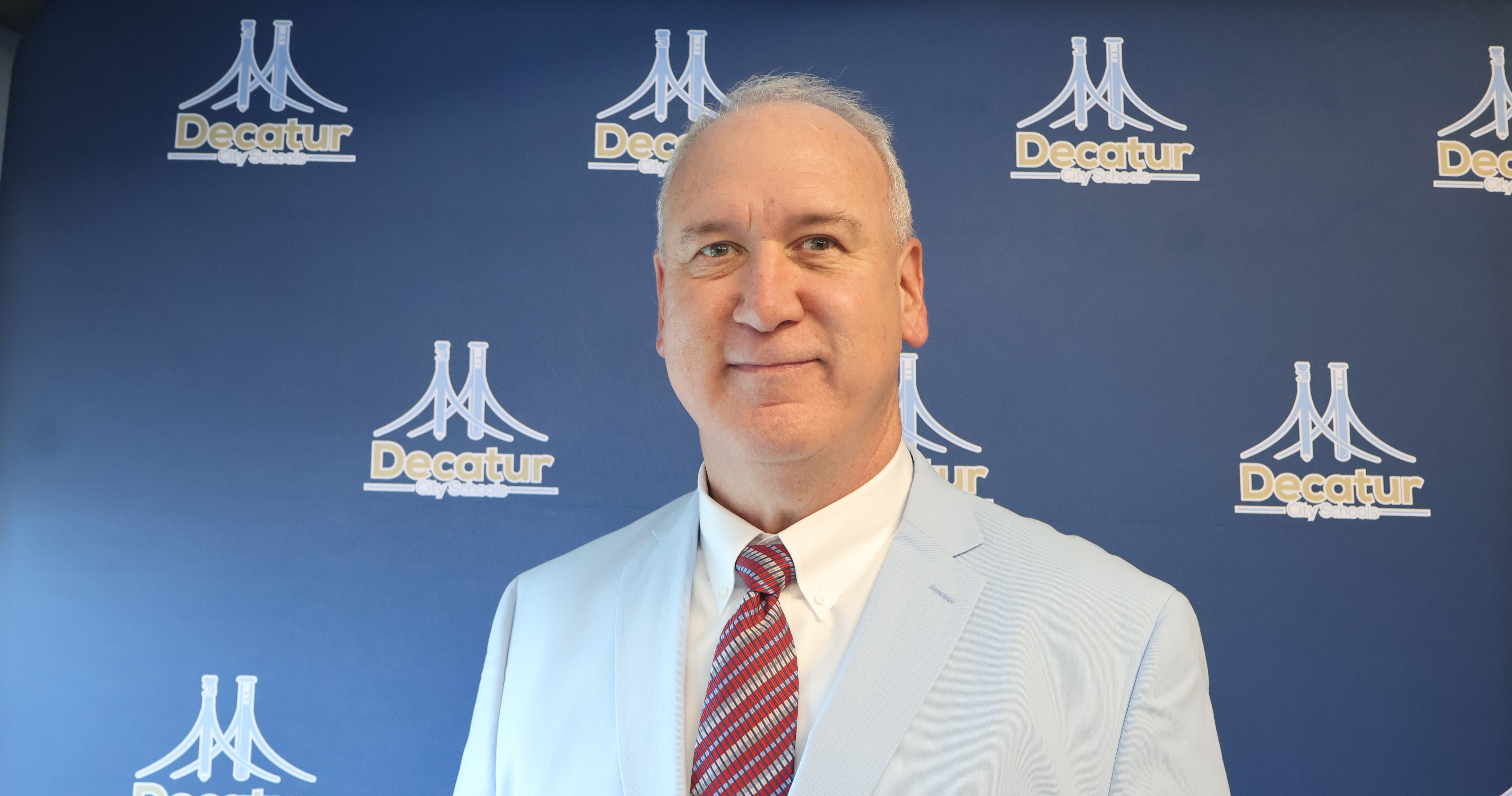 Dr. Randall Fullington returns to Decatur High School as Principal.