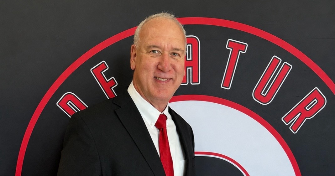 Dr. Randall Fullington returns to Decatur High School as principal.