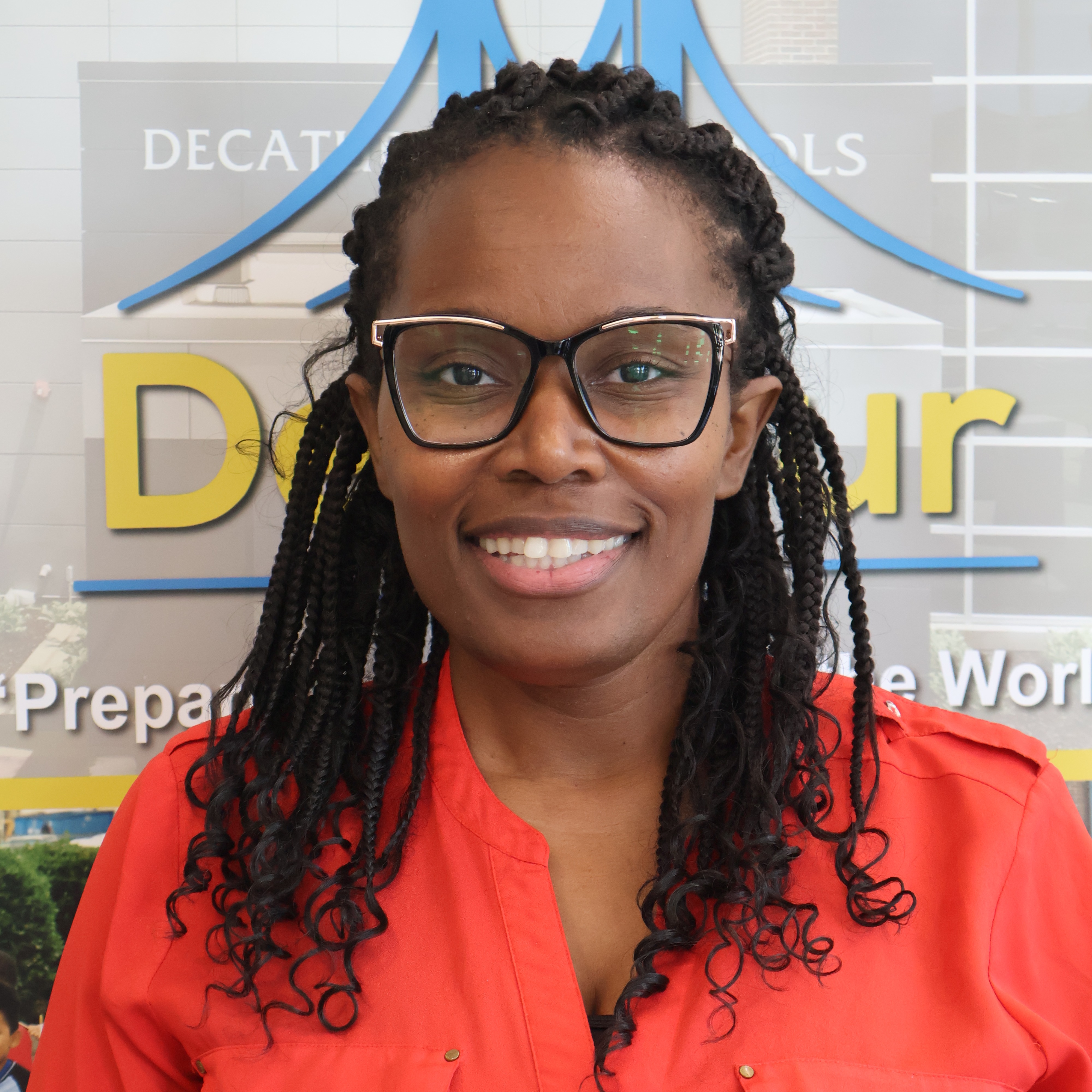 Welcome LeQuicha Weems to LSMS. Ms. Weems is our new Math Coach.