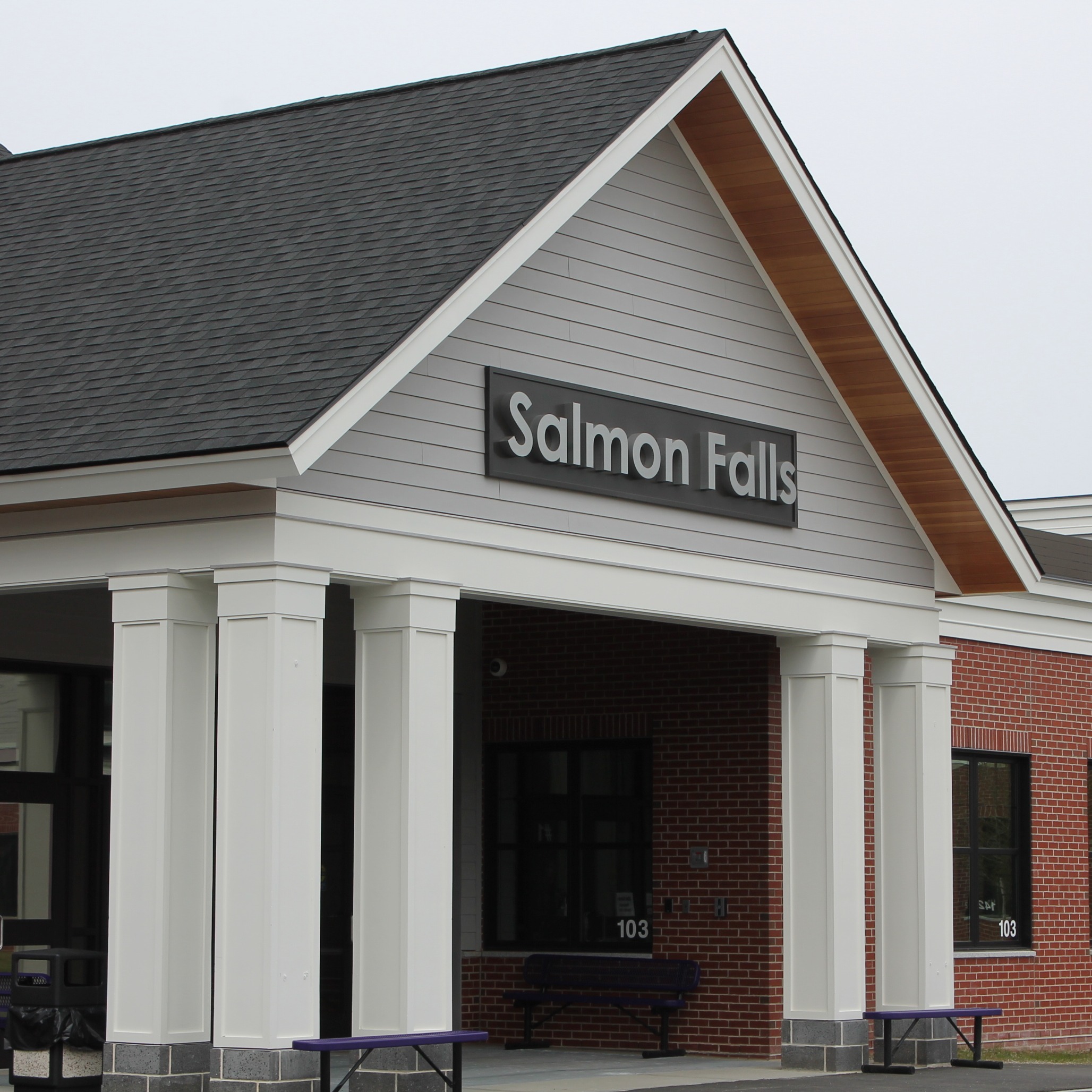 photo of Salmon Falls School