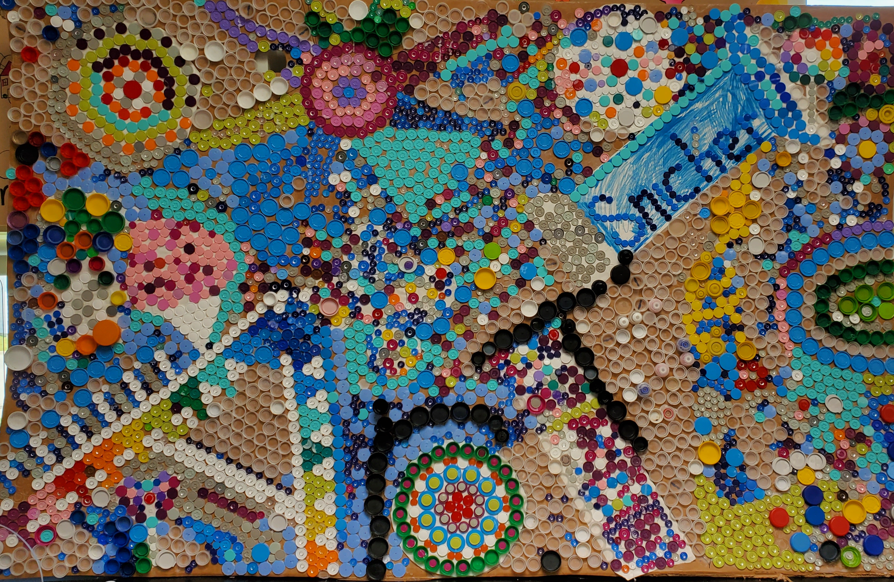Abstract Recycled Cap Mural 2021
