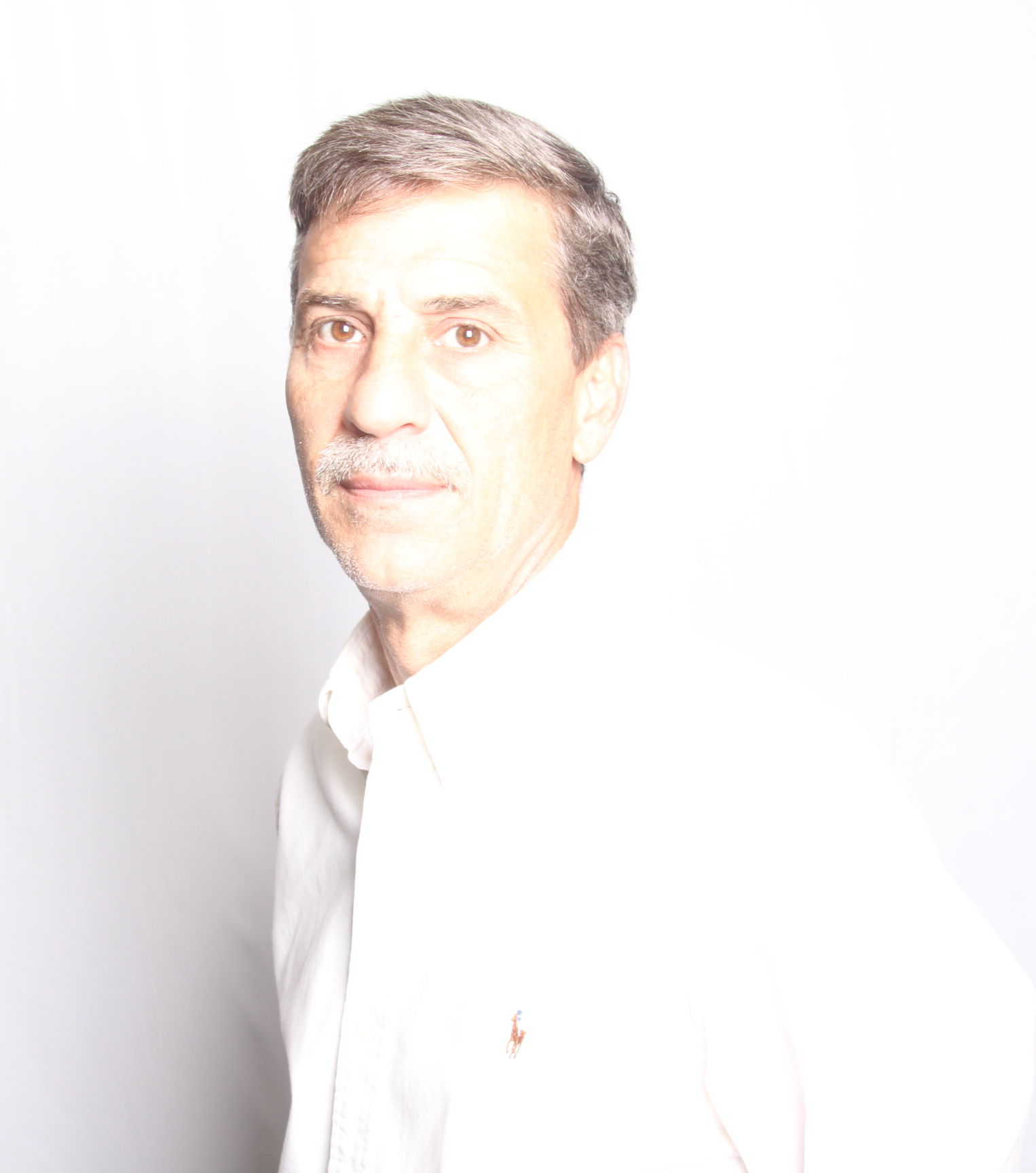 Russell Carnes 