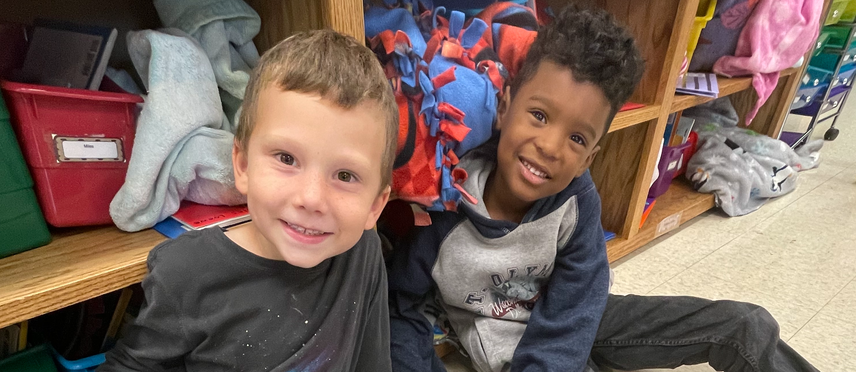 Students cooperatively learning
