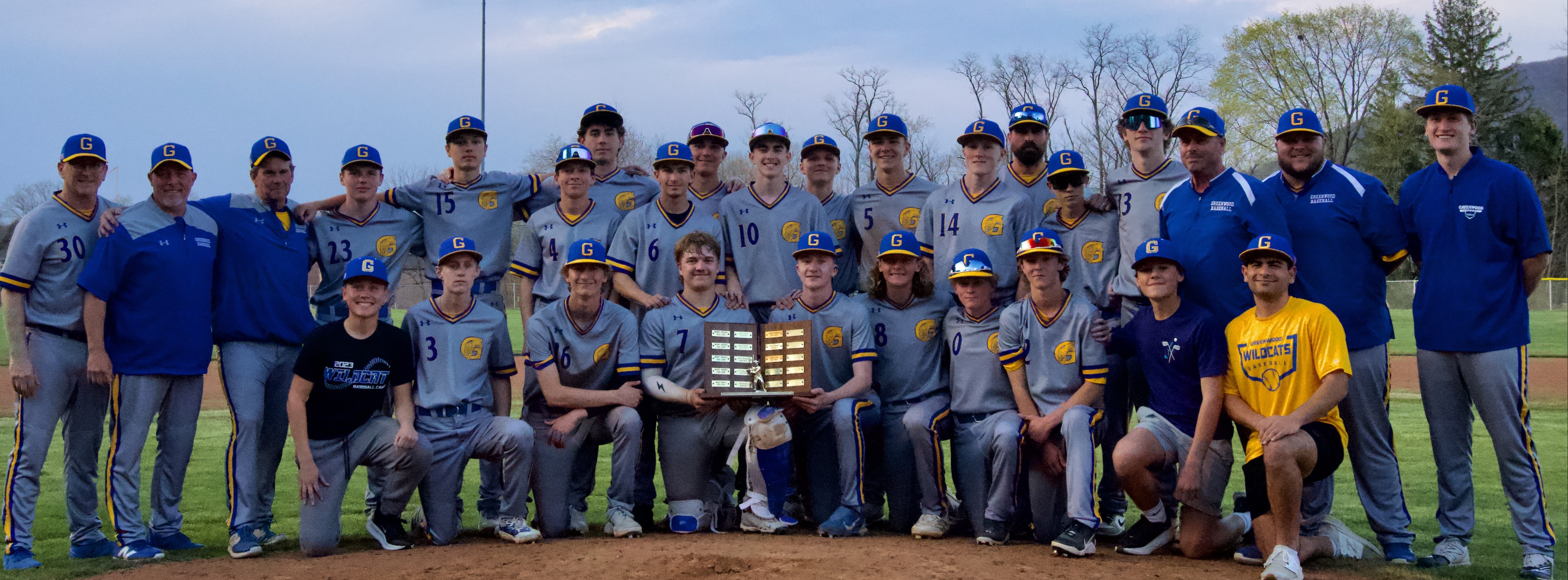 Greenwood Baseball team posing for a picture