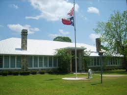 photo of the outside of apple springs isd