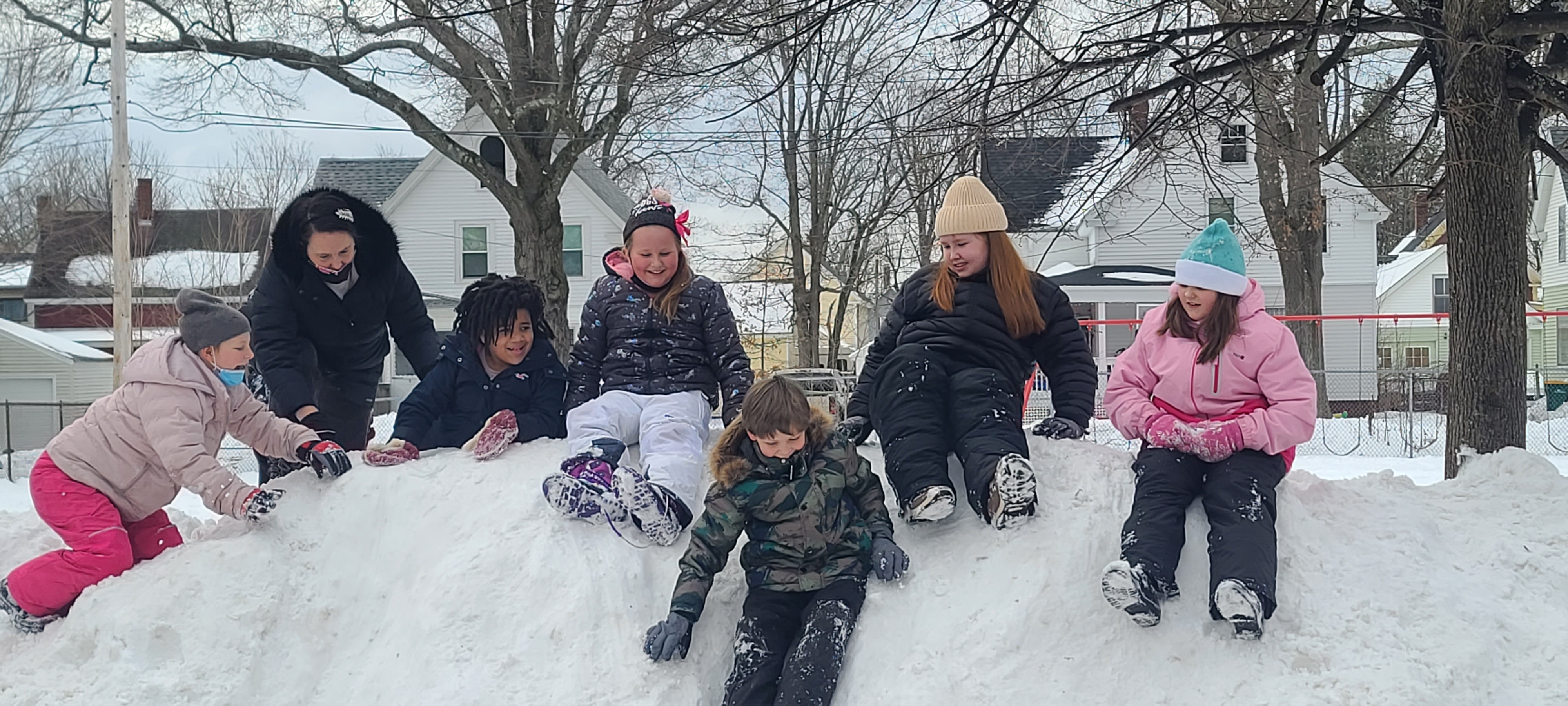 Grade 3 students in the snow