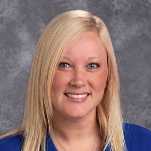 Mrs. Anna Wray, Fr/So Counselor