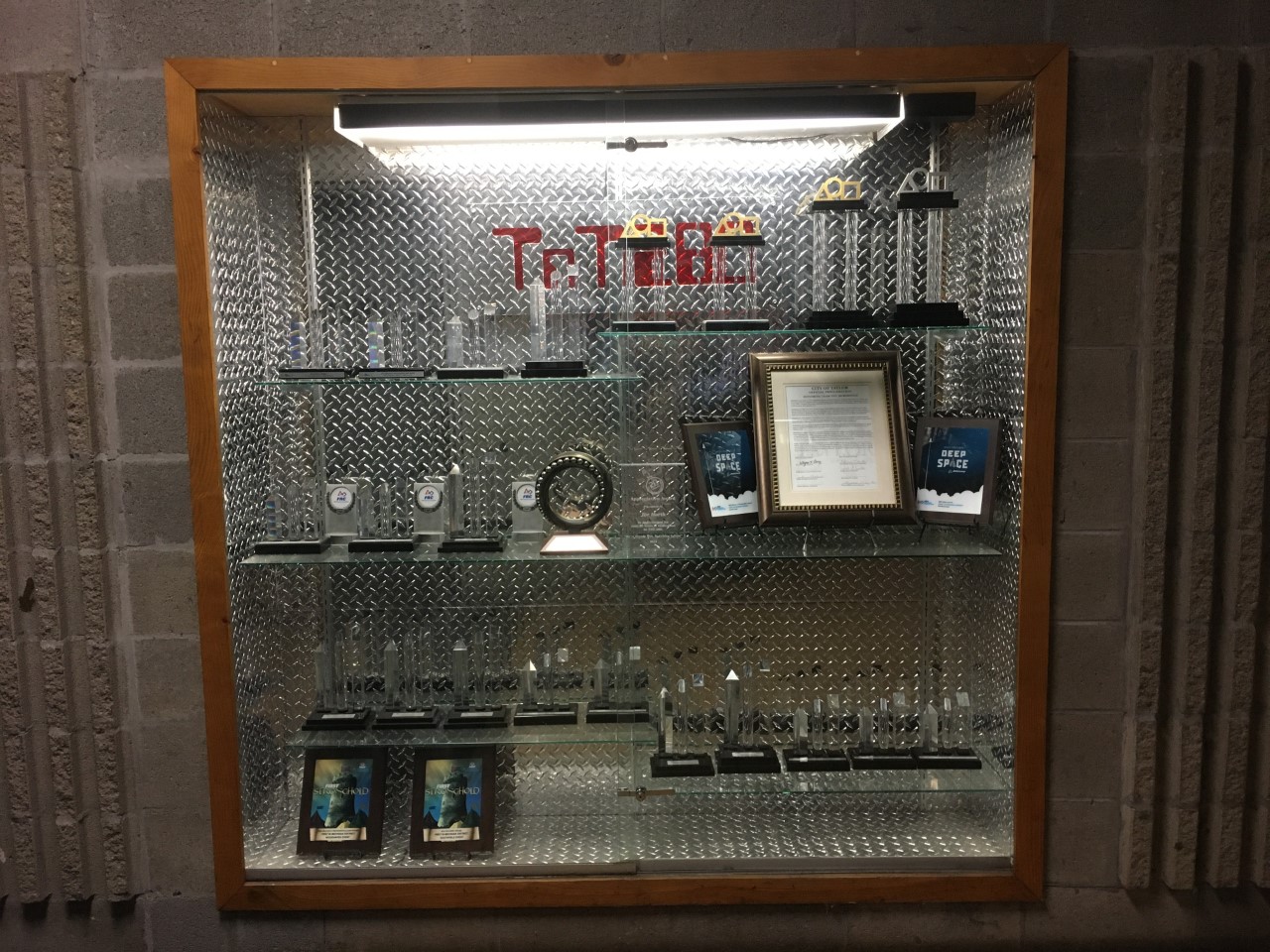 TNT Robotics Trophy Case_version 2.0